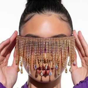 Sunglasses with crystals